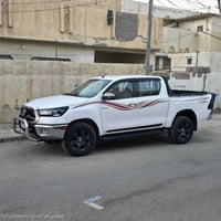 بيك اب هايلوكس فور ويل  موديل ٢٠٢١ ماشية ٦٦ الف قابل للزيادة الساير بص...