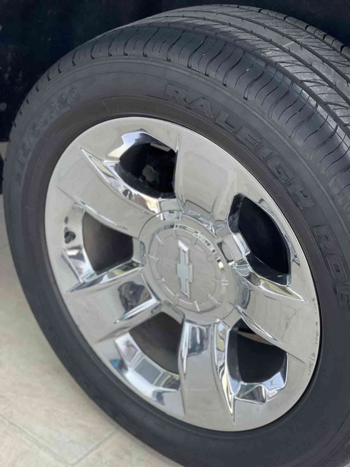 تاهو LTZ • ٢٠١٦ • حادث بسيط