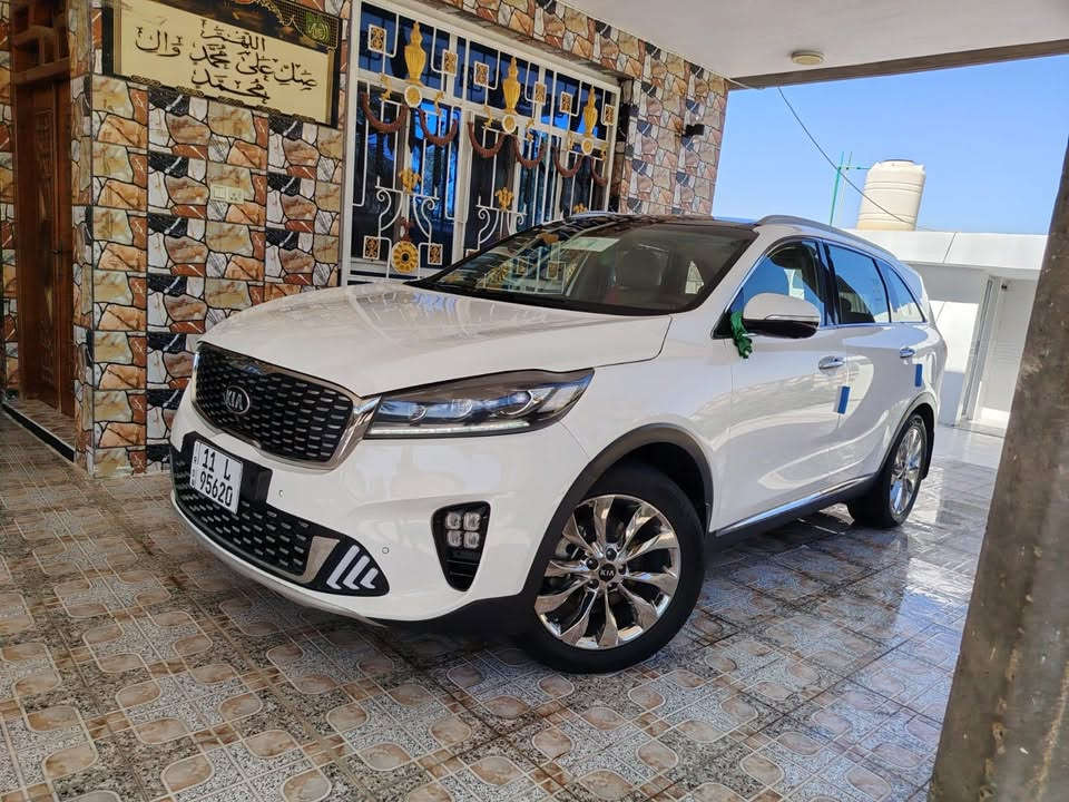 للبيع او المراوس ب لاندكروز ١٤وانطي فرق
سورنتو ٢٠

خليجية مكفوله بيه فقط بارد كد شبر بالبنيد بدون صبغ  كير محرك كفاله عامه تخم تاير قبل اسبوع شاده فول مواصفات بنوراما اربع كامرات جنطه كهرباء بصمه ابواب بصمه تشغيل شاحن وايرليس سايد بريك بصمه ماشيه ٩٦كم

شرط التحويل الاستفسار ***********

السعر ٢٤٠$
