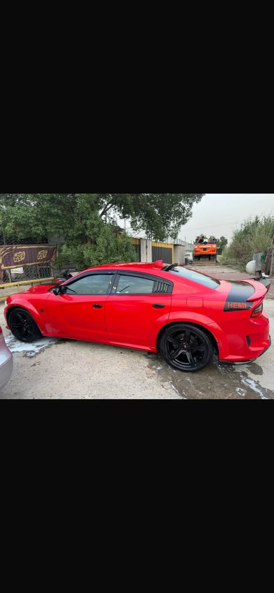 ارتي 19 محدث بكج كامل  وأيد بدي سوبر تراك بدون ايرباك ولاتبديل ولاصبغ بيها بارد اصبعين حافة بنيد والجاملغ الايمن وبارد بالباب ماشية 82 اصل مواصفات عاديه المعروفة للارتي سيارة ع وضعها البلادي الاكزوز بلاد السعر220وبيها مجال للجاد بالشراء والاتصال ***********
