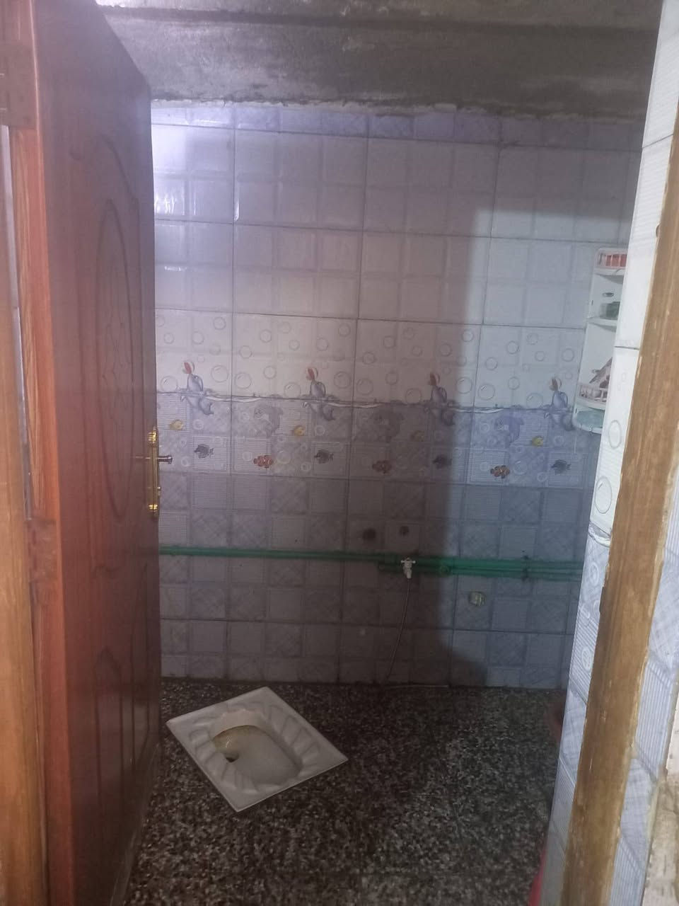 يوجد بيت للبيع  مساحه 53 م طابقين في الشعله الاولى قرب البانزين خانه 
السعر 50 مليون الاتصال على مكتب ابو لؤي الركابي للعقار ***********
