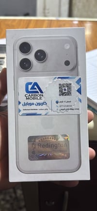 آيفون ١٧ • ٢٥٦ • مسكر