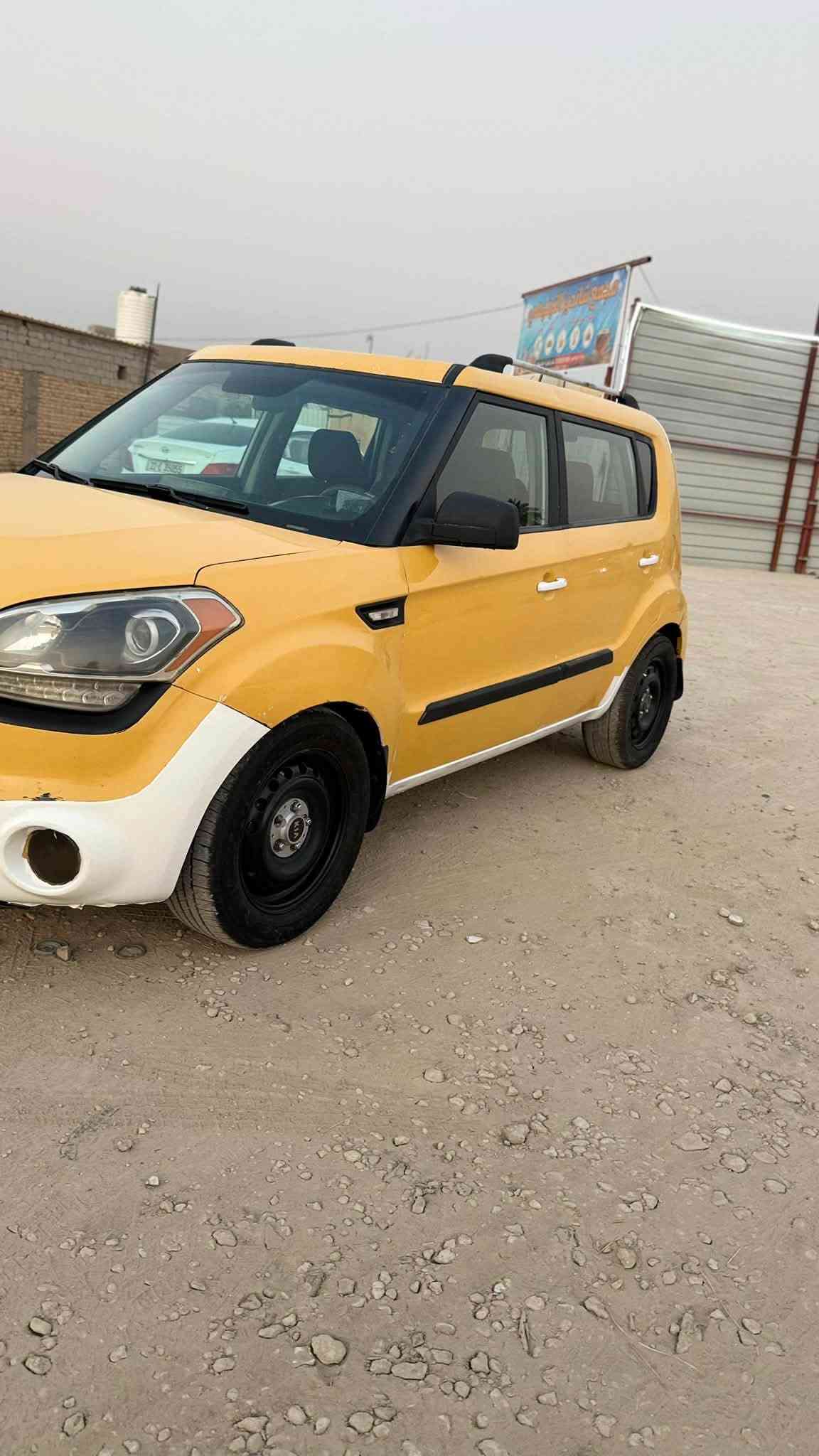 السلام عليكم  السعر 74 ورقه 

كيا صول 2013 امريكي تكسي رقم بابل انكليزي  صبغ بدون داخل اصل ابيض 

حادث امريكه جملغ ايسر خلفي حادث خفيف 

كير ومكينة كفاله  سياره جاهزة مابيه نواقص 

مكاني بابل الهاشمية  مصفرة هيئة وغرامات 

السعر 74 ورقه بي مجال جدا بسيط حق جيه

***********
