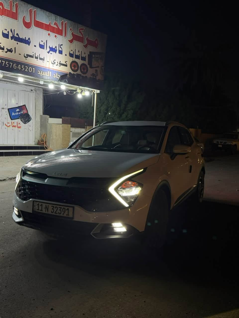 السلام عليكم سبورتج ٢٠٢٣ السياره ماشيه ٣٧ الف السياره مواصفات عاديه سياره وكاله الدوليه وكفاله عامه من كلشي باسمي تحويل ثاني مكاني بغداد البلديات حي التجار مقابل الامن العامه *********** 
عارضها ب٢٠٥ وبيها مجال
