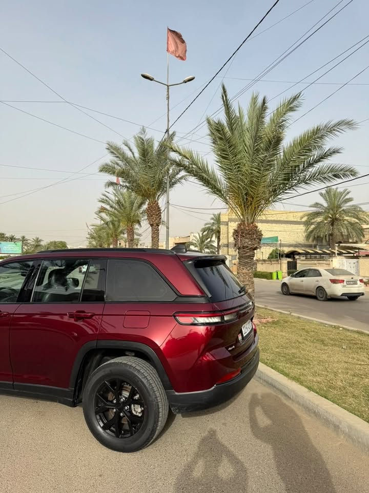 جيب بلاك توب 2024 حادثها سرقه 
***********
