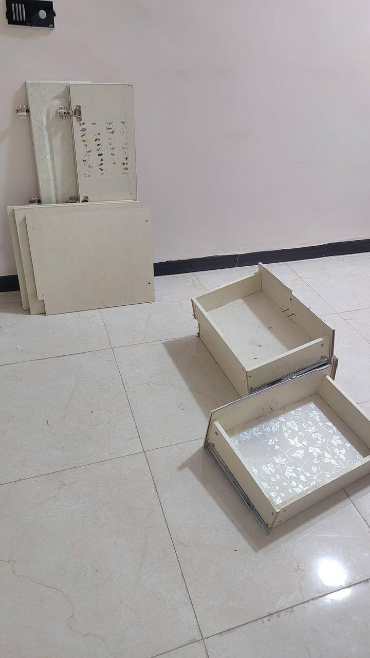 كنتور تركي نضافه نفس مابين بصور غراضه كامله مابي نقص 
مكان كربلاء چاير 
سعر مناسب مستعجل 
الاستفسار اكثر مراسلة صفحه او واتساب ***********
