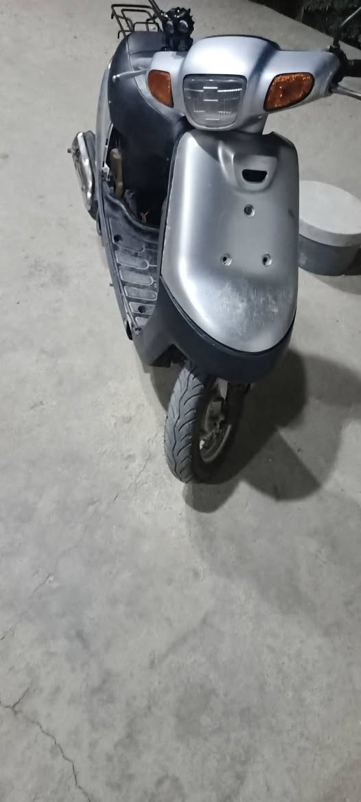 دراجه نوع بطه ياماها دراجه امام عينك تجي تفحص دراجه يرادلها بس كفرات  مكينه تخبل شعله تخبل السعر 150وبيها مجال للطيبين العنوان طريق حله طويريج عمود 244 قبل شارع نهر السلام الستفسار اتصال علا الرقم ***********
