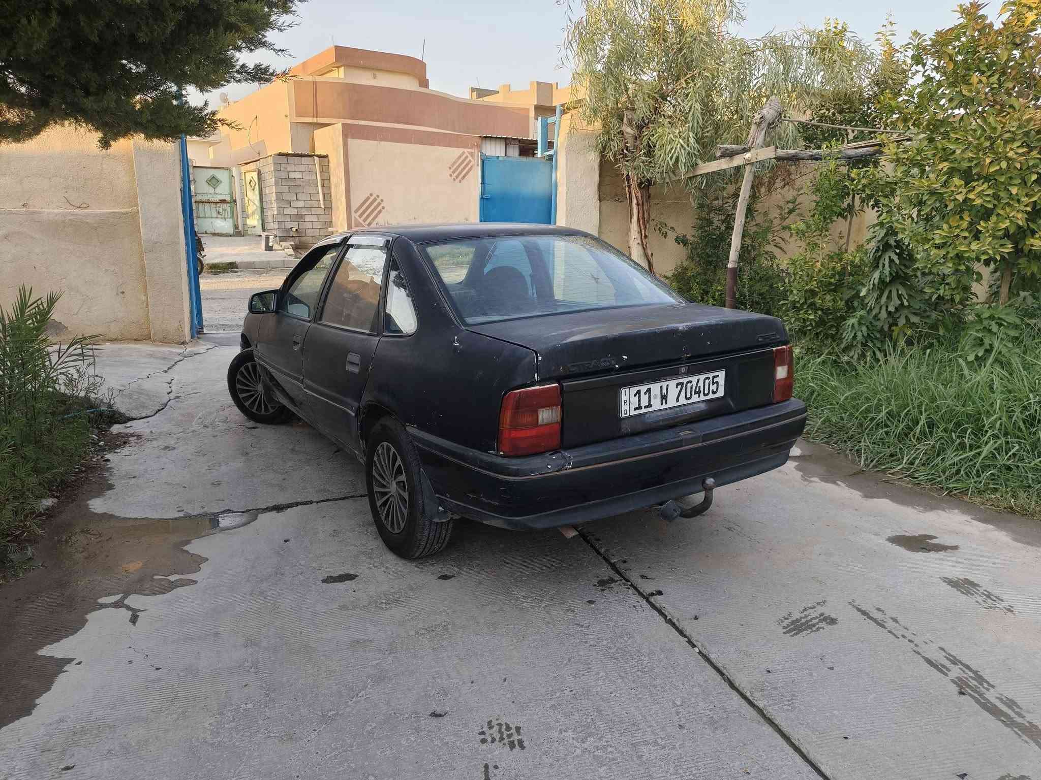 بلاش بلاش
سلام عليكم
اوبل فكترا موديل 1992
رقم مميز بغداد الدولي بسمي سنوية ل 31 هزه جديده شرط التحويل
سيارة كير و محرك خير من الله حجم المحرك 20 بلاد باتري جديد بك لايت جديد جامه اماميه جديده تايرات جديدات  ب 21 قفل20 ما ابيع رقم بي واتساب ***********
