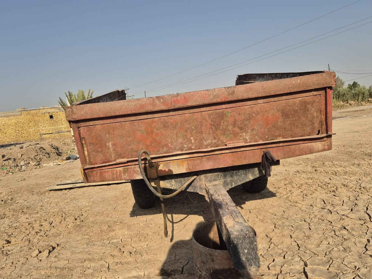 السلام عليكم خوان للبيع عربانه حداديه للاستفسار الاتصال على الرقم 
***********

