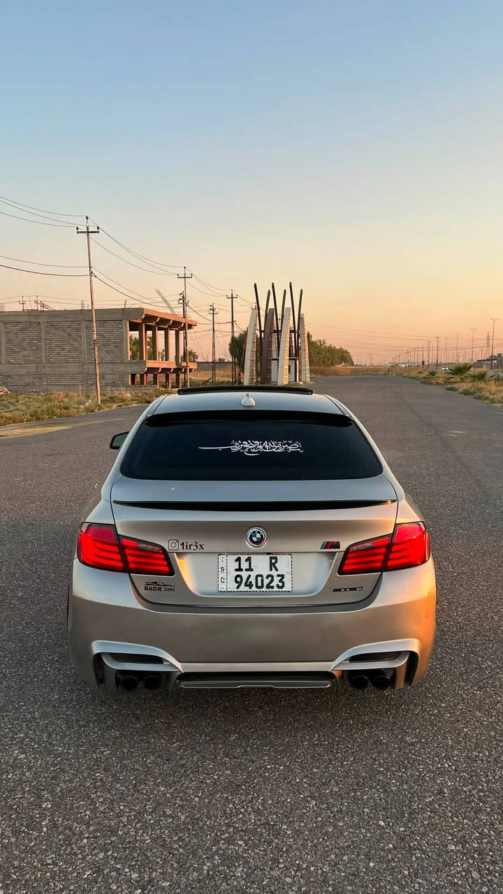 السلام عليكم 
اللهم صلِ على محمد 🤍
 BMW F10- 528i 
 محرك 6 سلندر n52 نوزل قصير / اصل فصل 
مديل 2011 وارد امريكي فول فول عدا بوب شفط
1-     سلايد 
2-    شاشه جبيره - كأمره خلفية
3 -   فان التبريد 2 يعني الصدر فان والسايق فان وحده + تبريد          
        خلفي
4-   اضائة خفيه دشبول وبطاين البوب اصلي مو عمل
5-   5 بردات
6-   كشنات جلد وكهرباء و خزن و تدليك و تدفئة + تكوات
       الراس كهرباء. 
 7-   دركة M شيفتات 
8-   وياله توسايز مال f90 
9-   حساسات خلفي و امامي 
10-  مري شفط
11 -  لايت داينمك اصلي 
وباقي المواصفات معروفة بالf10
بدون اي ضرر ✅
بيها قطعتين صبغ فقط
( بنيد و باب سائق شرط بدون معجون ولا ضرر) 
ماشيه 260 km
(عليها كت M4 مميز)🌟
 دعاميات وجاملغات اماميات فايبر اصلي
والقطع الاصليات موجودات اذا تحب
مكينه وكير و بدي السيارة خير من الله و شرط الفحص 
تحويل ثاني يوم 
سعرها 165 ورقة وبيها مجال 
مكاني موصل

*********** - بي واتساب 

***********
