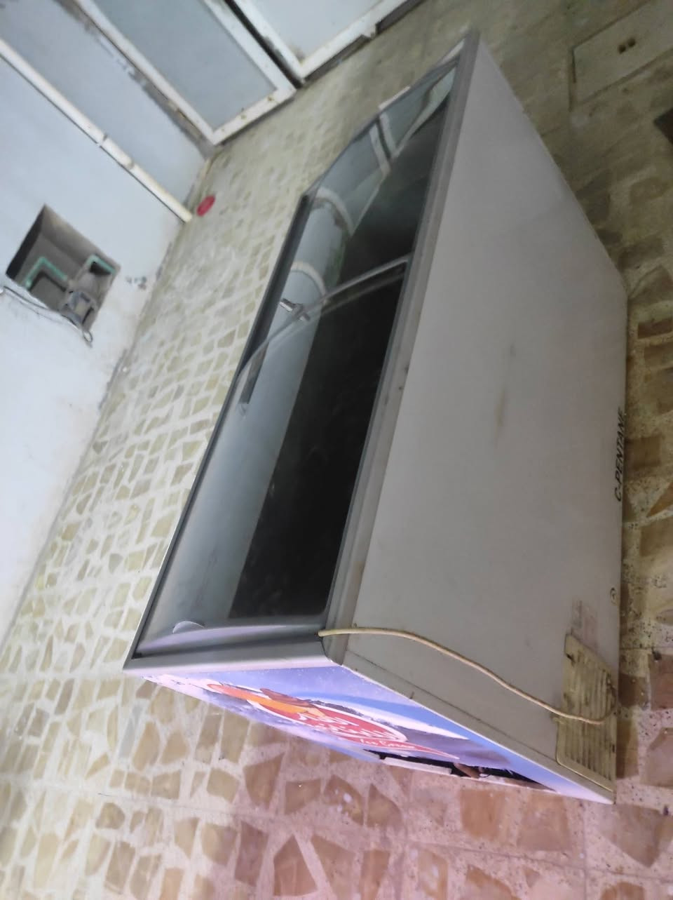 عارضه موطه للبيع العارضه شغاله ماطور جديد بس بيهه ليك يرادلهه شبجه ابيعلك هل موجود سعرهه 100 الف ***********
 العنوان النجف الاشرف مجمع بيتي
