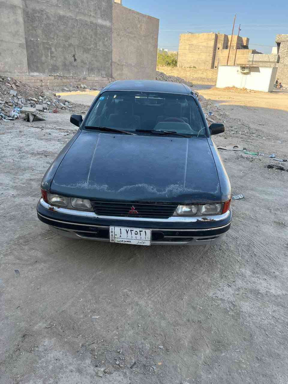 السلام عليكم كلند للبيع رقم الأنبار مشروع وطني السنويه لحد ٢٨ كير محرك تخم تاير غرفه جديده مشدوده صدر جديد ( المحرك جديد صار بي بخار) السعر ٢٥ مكان السياره سامراء ***********
