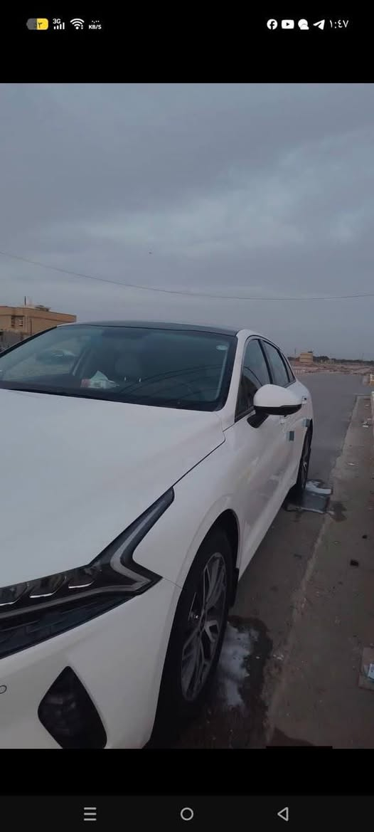 السلام عليكم كيا فايف خليجي مديل 22اربيل كفاله عامه السياره فول مواصفات
بنرامه ،حساسات امامي خلفي محرك 2000،تشغيل عن بعد بصمه 2 اوأي استفسار اتصل عله هاذه الرقم (***********)

