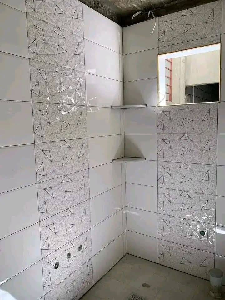 روسلام عليكم خلفه سراميك جدران ورضيه اشتقل عل متر وكباله واجهيات لبخ وطلس كرخ فقط توصل *********** وتساب
