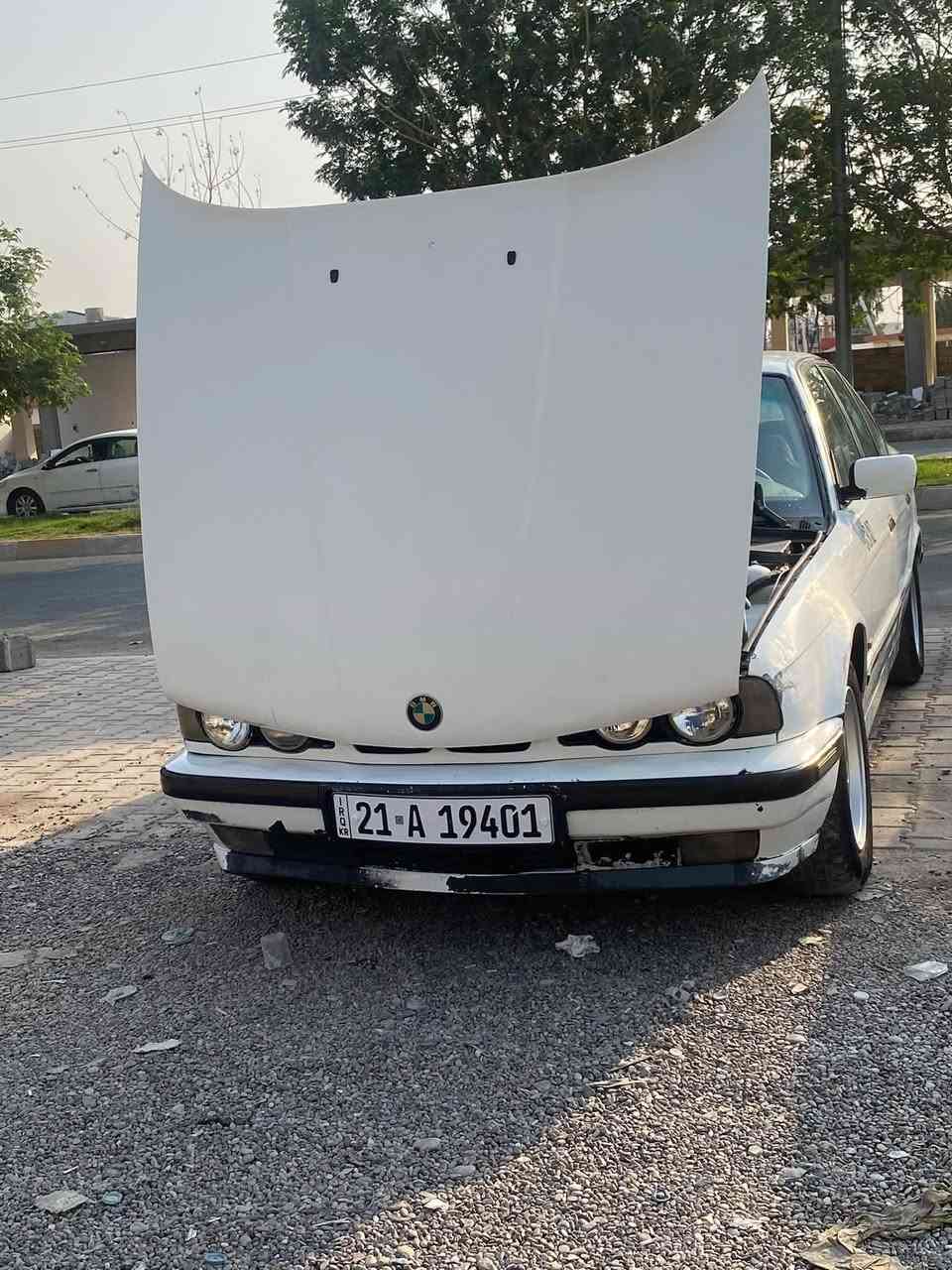 للبيع: بي ام دبليو (BMW)
الموديل: 1991
 الموقع: محافظة ديالى - جلولاء
 السعر: 45 ورقة (وفيها مجال بسيط للطيبين)
 رقم التواصل: ***********
السيارة متواجدة في جلولاء للمعاينة، ولأي استفسار عن التفاصيل والتطبيبات يرجى الاتصال على الرقم أعلاه.
