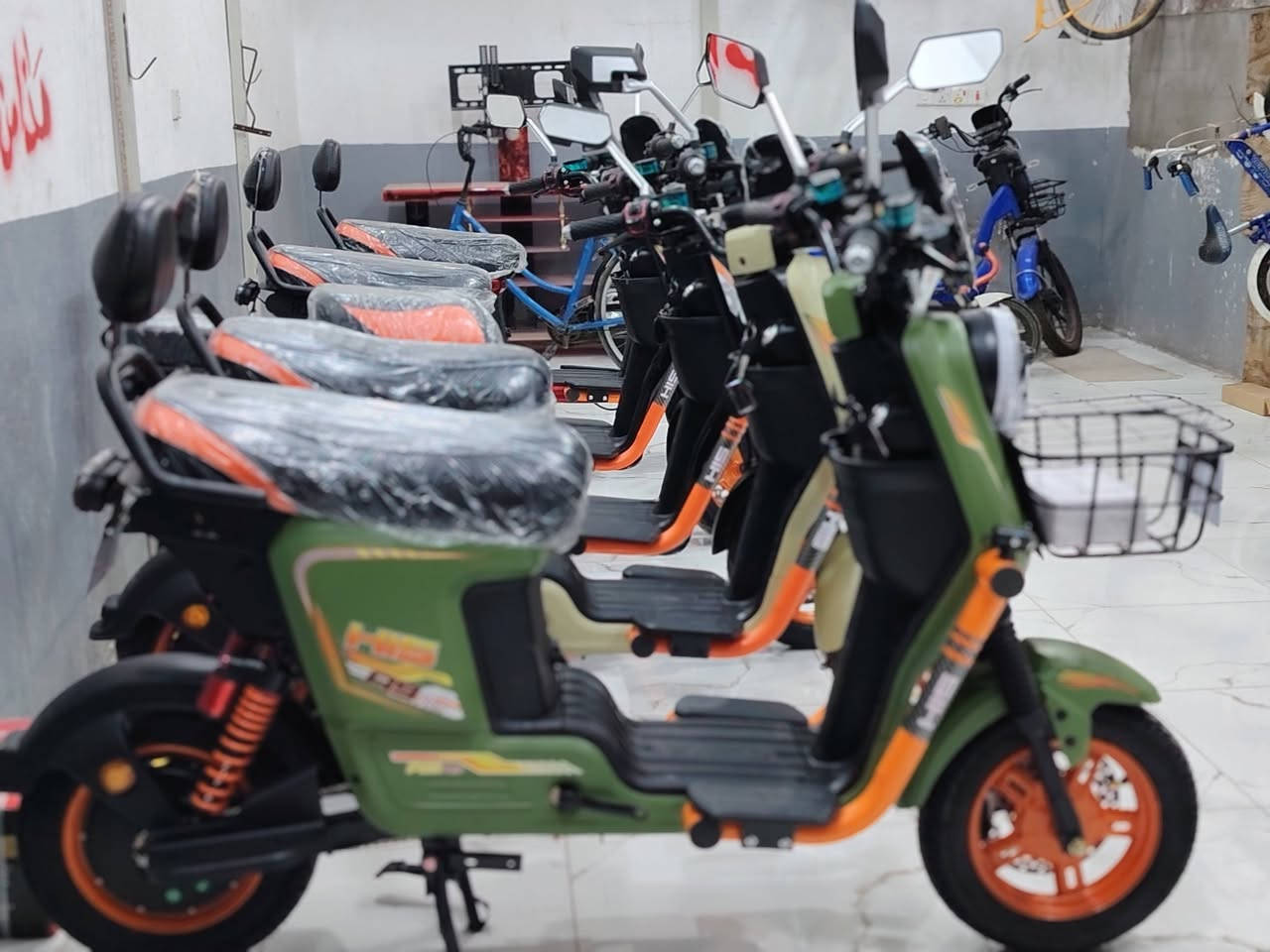فرصة ما تتفوت! امتلك دراجتك الشحن الآن بالأقساط المريحة! 🛵⚡
​جدد تنقلك واستمتع بالراحة والتوفير مع أحدث دراجات الشحن! 🔋✨
​🌟 مميزات العرض:
​💵 البيع بالنقد وقسط مريح جداً
​💳 القسط بدون مقدمة!
​🗓️ القسط الشهري: 50 ألف دينار فقط
​💳 طريقة الدفع: استقطاع مباشر عن طريق بطاقة الرافدين
​🚀 الدراجات جاهزة وبألوان وموديلات ممتازة! الكمية محدودة.
***********
