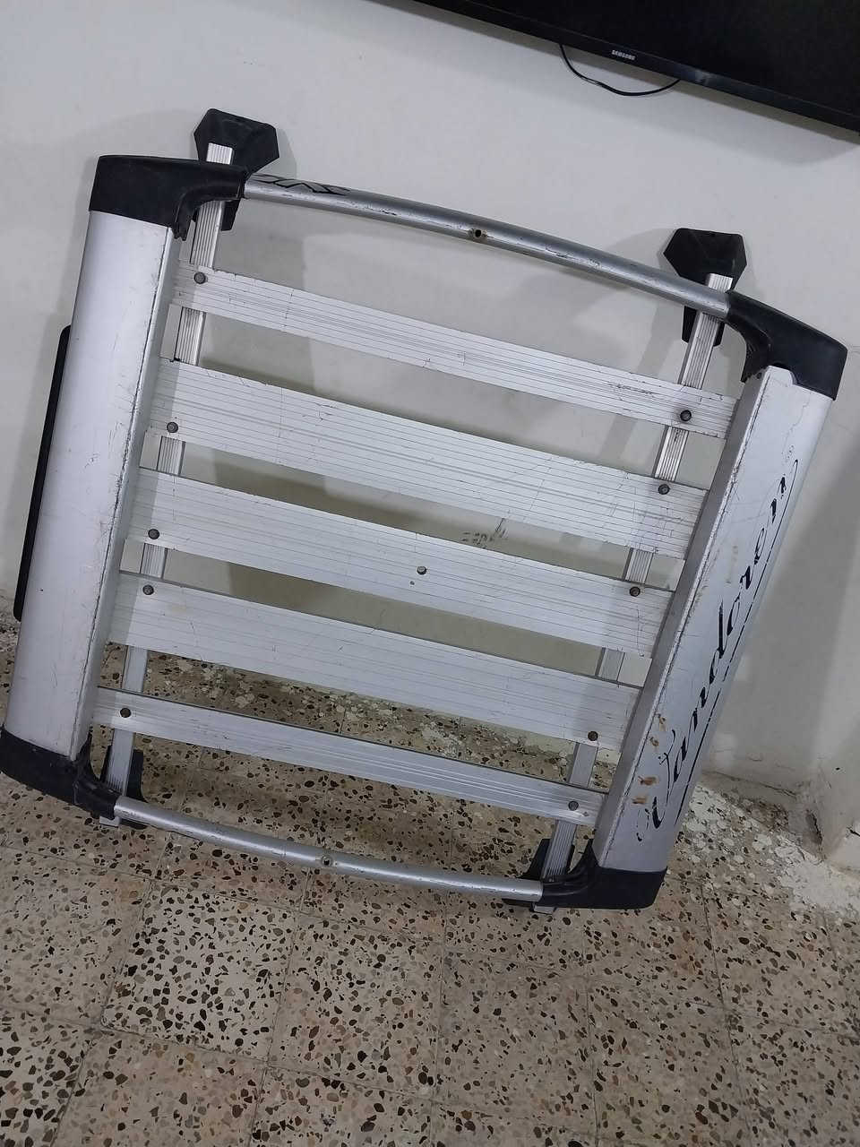 السلام عليكم سو بايا للبيع بغداد السعر 70 وبيها مجال***********
