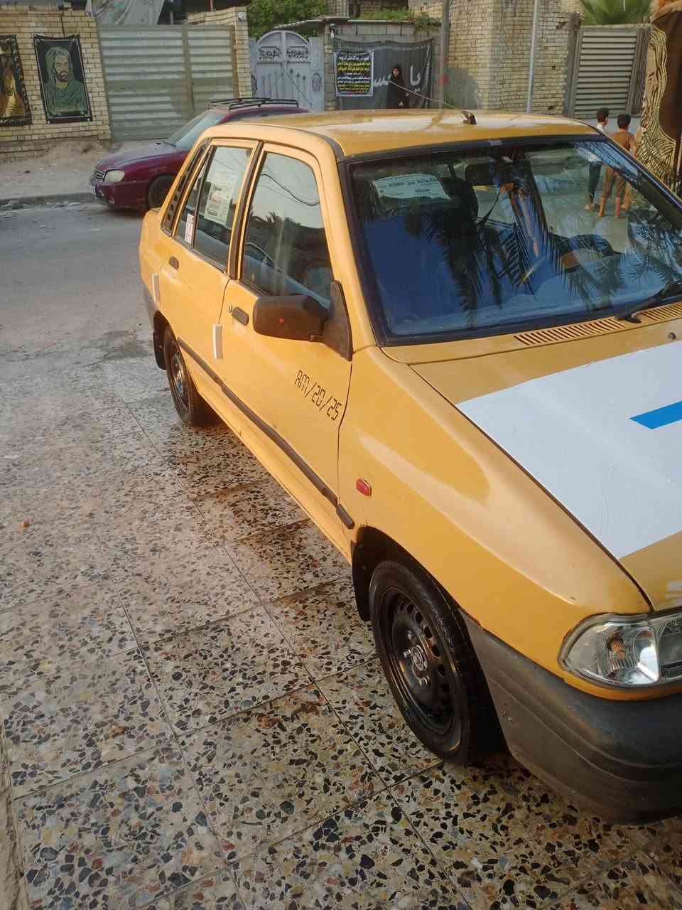 سايبه موديل 14 مصفره هيئه وغرامات تحويل مباشر مكينه وكير خير من الله شواصي انظاف  مكان السياره بغداد الشعب حي اور السعر 26 بيهه مجال حك الجيه ***********

