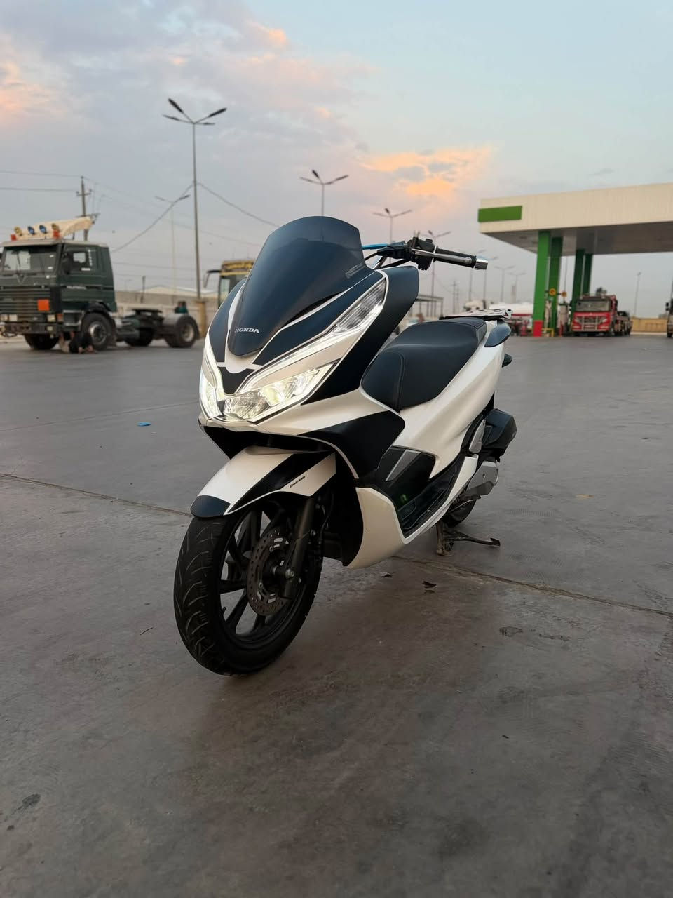 PCX • ياباني • 125