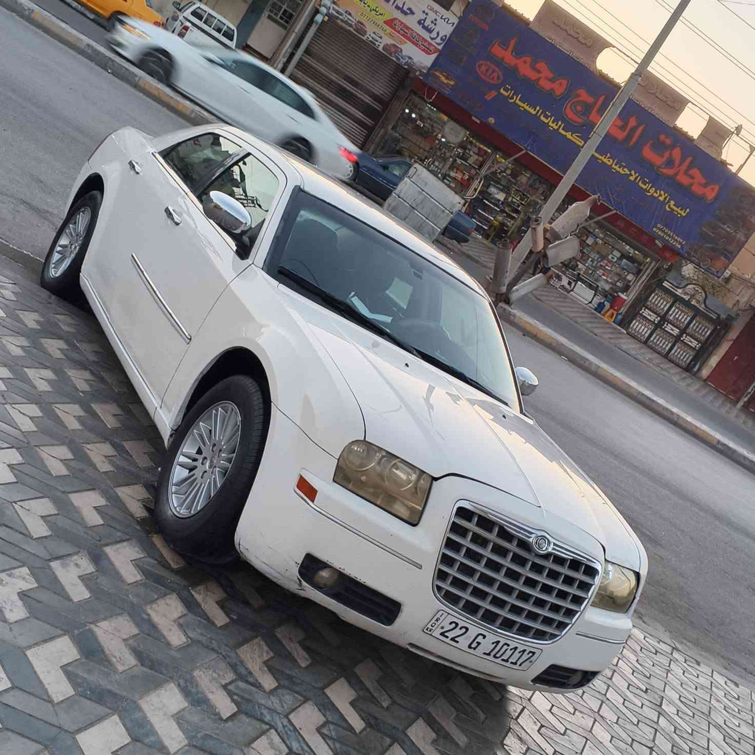 السلام عليكم ابامه للبيع موديل 2008 سياره رقم شمال ب اسمنه سياره كفاله من الظربه الكص والعيب الشرعي سياره تخم تاير حداديه تبريد جاهزه للخير مكينه 3600 سياره مان جني السعر 98 وبيها مجال حك الجيه العنوان ميسان العماره التواصل ع هذا الرقم***********::***********

