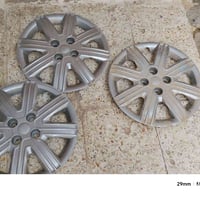 كفر ويل كيا ريو نضاف بس واحد مكسور انطي سعرك وخذهن 07842266870