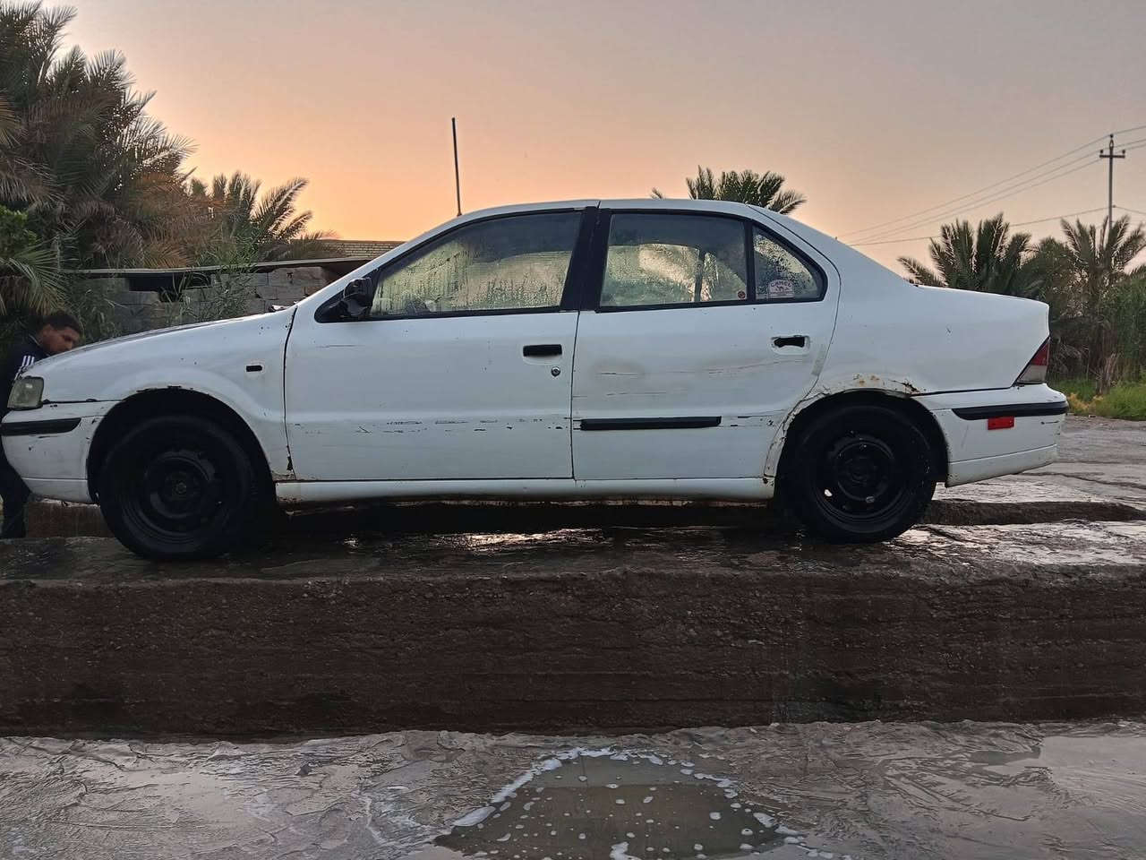 بيع مستعجل
سمند خصوصي رقم قادسيه موديل عشره جاهزه تحويل مشروط . 
السعر ١٤ ورقه العنوان الديوانية الشاميه ***********
