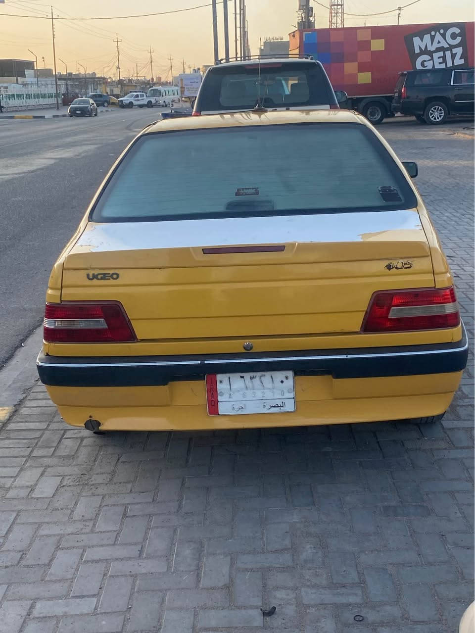 بيجو 405  موديل 2016 دشبول عالي كفاله كير ومكينه سنويه 2029 بيها طك بس جاملق ورجعته بارد سعرها 29 بيها مجال السياره ما ناقصه شي مكاني البصره *********** البصرة, العراق
