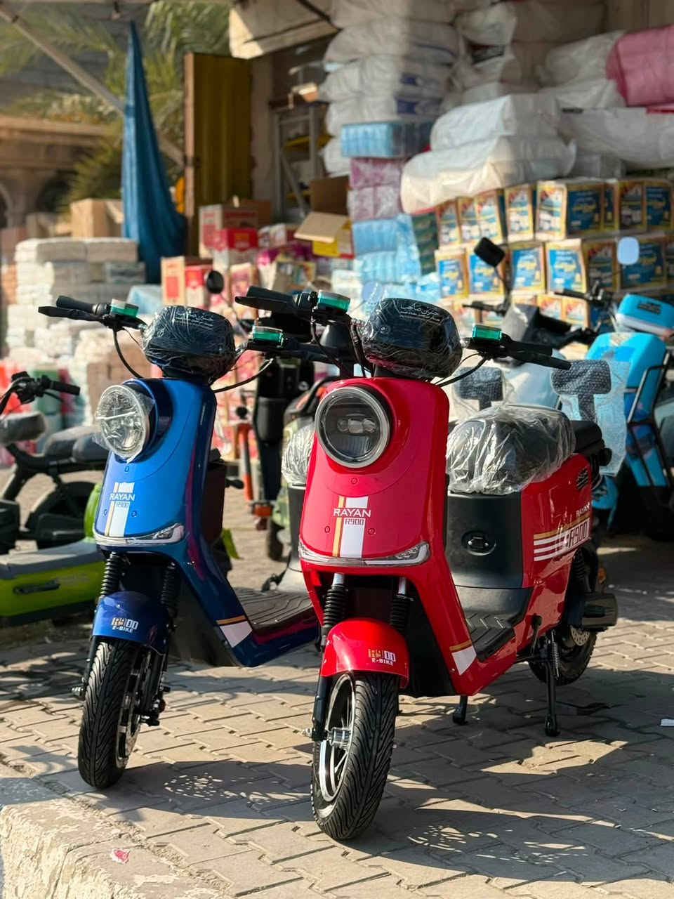 دراجه ريان R900
رجع اتوفر بجميع الوانه 

يتوفر نظام اقساط الرافدين حصراا✅
موظف مدني /عسكري /متقاعد✅
تسديد بدون مقدمه ✅

والبطاقه راح تبقى عندك    بنظام التقسيط المريح✅

حجم الملف1200W✅
نظام البريك دسك البريك الامامي وخلفي يعمل بنظام مانع انزلاق✅

عدد البطاريات 5ريان الاصليه ✅

حجم التاير10/350✅
شاشه ايباد تحديد اعطال دبل اشاره ✅

شاحن لموبايل جهاز انذار مانع لسرقه ✅
ثلاث سرع بريك هايدروليك ✅
شاشه حديثه 2027✅

يوجد صيانه كافه انواع الباسكلات ودراجات الشحن✅

متوفر كافه قطع الغيار ✅

🚍🚍توصيل كافه محافظات العراق ✅

متوفر بطاريات اصليه الصغيره والكبيره والاسعار تنافسيه ✅
عنوان/كربلاء حي الحسين مقابل البناء الجاهر جهه محلات الجمله مواد الغذائيه✅
معرض✅
حسين صاحب ✅
للاستفسار الاتصال على الاقام 📞📞
***********
***********
