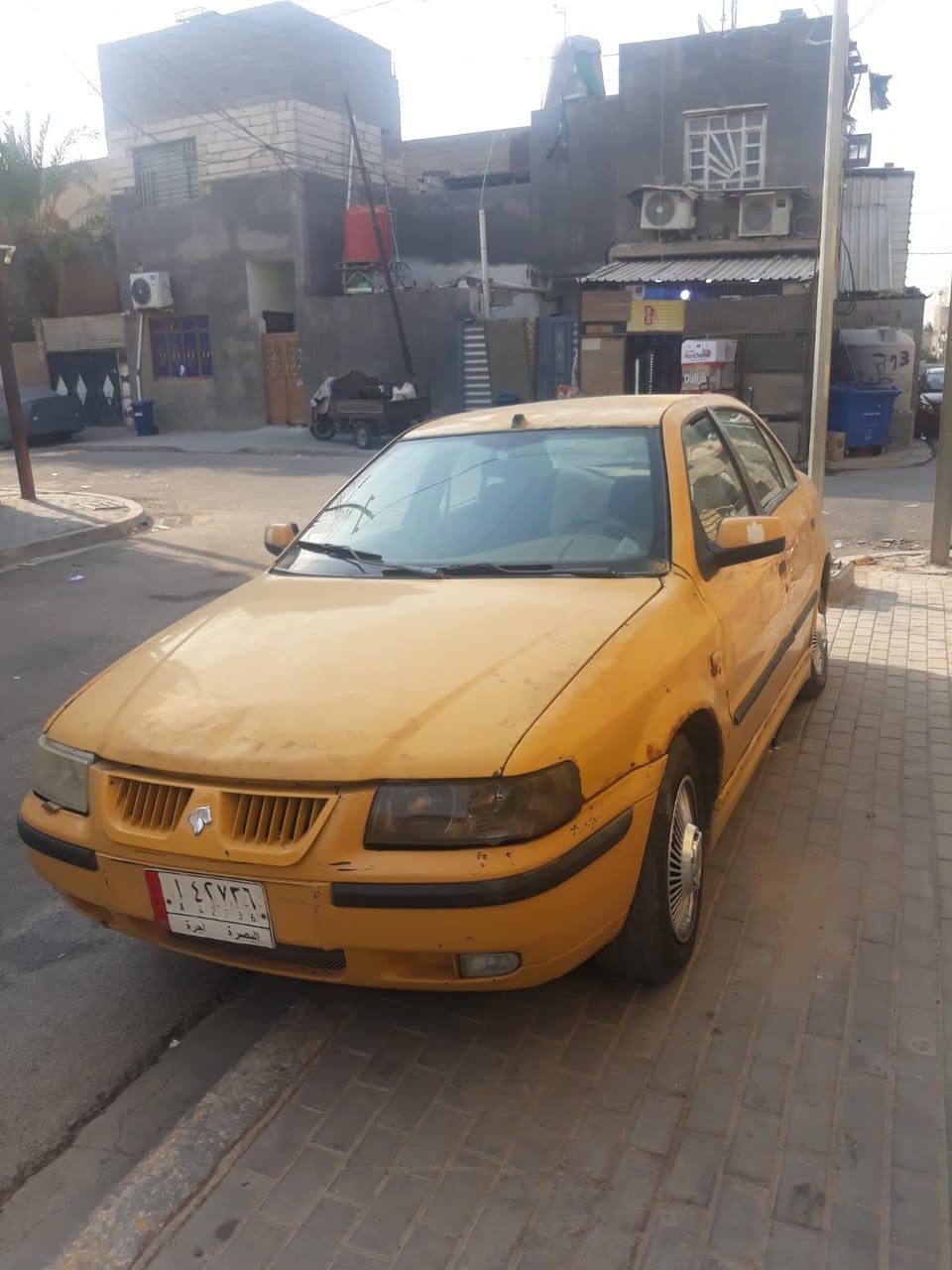 سلام عليكم للبيع سمند موديل 12 سياره حلوه حداديه جديده ماعده مكينه بيها كازيكت رقمه بصره هيها وغرامات كله مصفره سعره 15 وبيها مجال مكان سياره بصره هذا رقمي ***********
