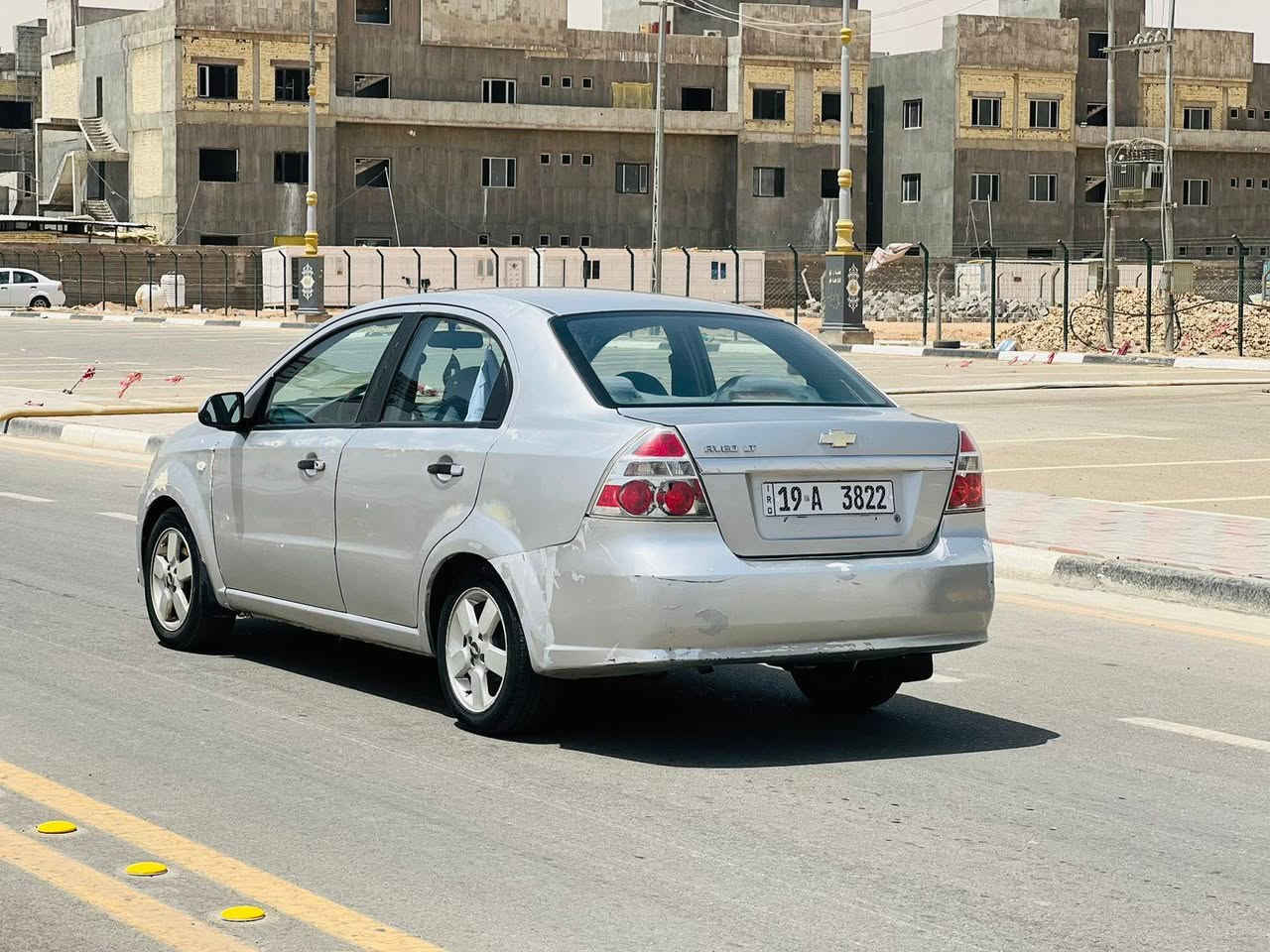 السلام عليكم 
افيو ٢٠٠٨ امريكي سيارة جاهزة مكينة گير كهربائيات تخم تاير 
تبريد ثلج مكينة مسكر مال اوبترا السيارة مال جناي رقم كربلاء مميز باسمي السنوية ساقطة صارلها ٧ اشهر تقريباً السيارة موجودة بكربلاء \ طويريج 
السعر ٥٤ 
***********
