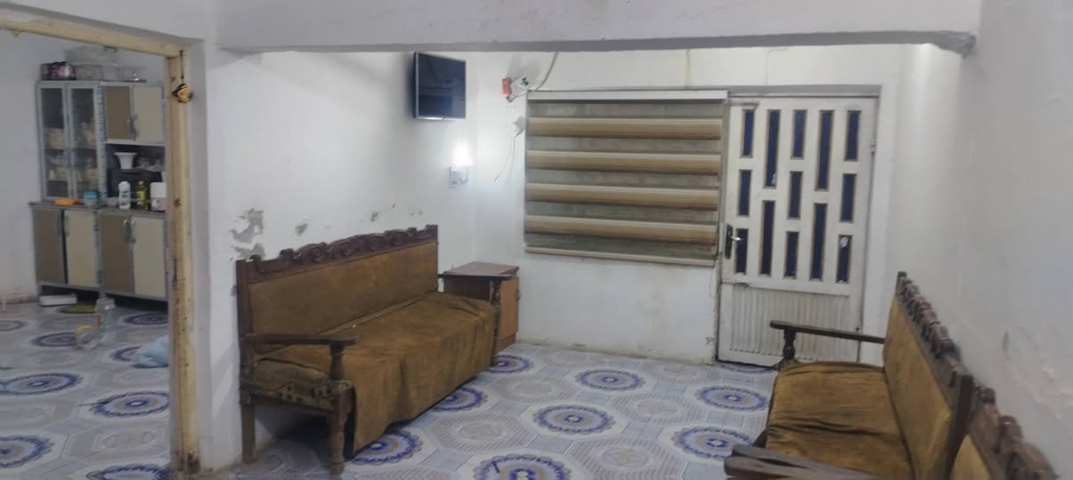 بسبب نكول المشتري عقار للبيع المساحه ٢٤٠م بناء قديم يصلح للسكن العنوان ابو رمانه الأربع سايدات خلف إنشائية كاظم الزيداوي السعر ١٧٥ مليون وبيه مجال ***********
