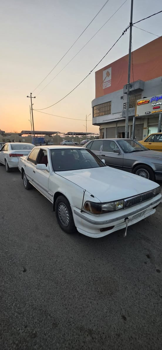 كروسيده موديل 1991 رقم انبار تحويل ثاني يوم سياره جاهزه من كل شي صدر جديد تخم تاير كير محرك كفاله  ولباقي جاهز سياره بدون دواخل ع ابلاد محرك ونجي المرغوب السعر 28 وبيه مجال العنوان فلوجه شارع العام *********** شرط لتحويل كبل عقد مروري
