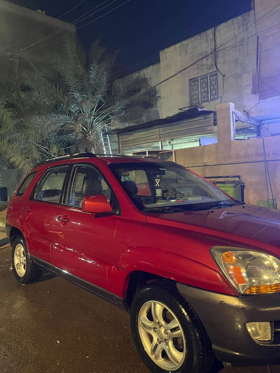 سلام عليكم سبورتج 2007 للبيع
وارد امريكي طابه كلين بيها ملاحضات خارجيه
فول مواصفات فتحه سقف مثبت سرعه رادار خلفي
رقم بغداد مشروع وطني تحويل ثاني يوم
سعر 100 وبيها مجال ان شاء الله
مكان سياره بغداد حي الجامعة 
للاستفسار *********** موجود واتساب
