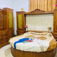 ملكي ٥ قطع • خشب زان • الرمانه