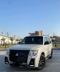 باجيرو • ٢٠١١ • ٦ سلندر ٣٥٠٠