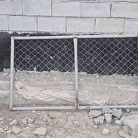 باب • نظيف • قطعتين