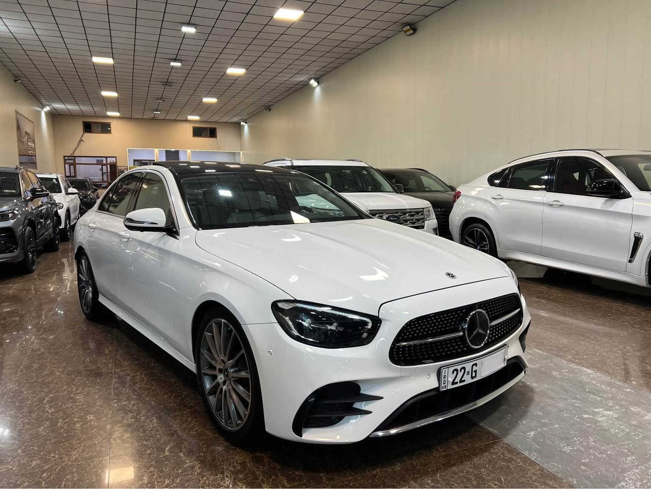 مرسيدس E200 AMG • ٢٠٢٢ • ٤١٠٠٠ كم