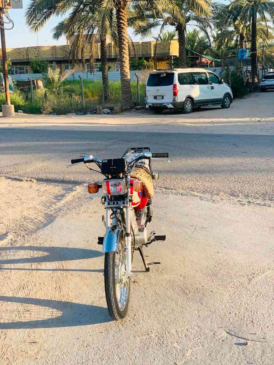 السلام عليكم شباب دراجه للبيع نامه متياز طبق شلامجه  موديل2027 كفاله عامه الدراجه أوراق وكيل ما صاره شهر من طالعه من الوكيل دراجه حلوه وناشفه الدراجه مال جني السعر خاص متواجد على الفيس وهاذه رقمي مابي واتساب مكاني حله سياحي منطقته الرواشد رقم***********
