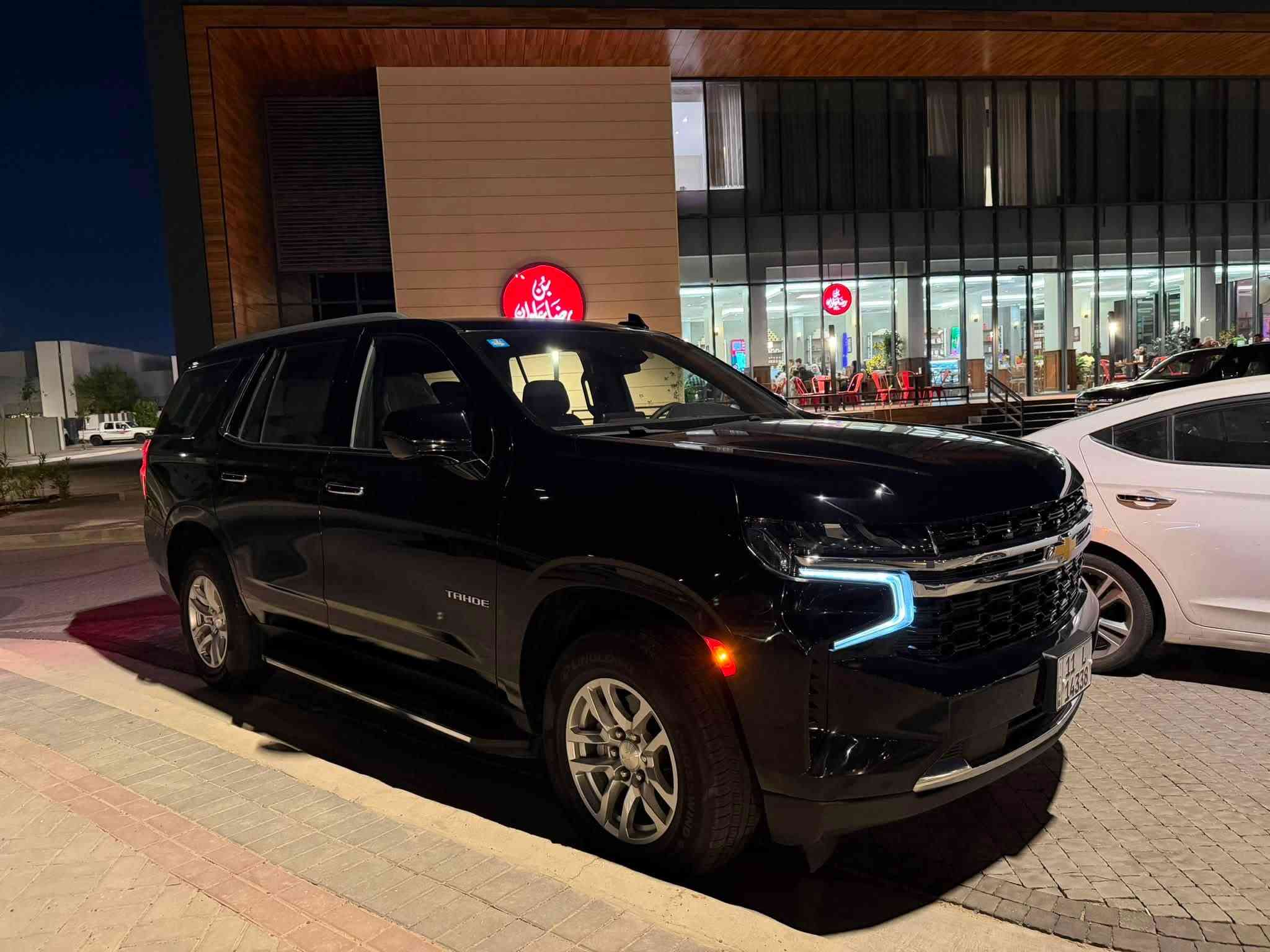 سلام عليكم تاهو ls 2023 خليجي ماشيه 42000 mi مكفوله كفاله عامه من الصبغ والبارد سياره جديده كلش السعر 43500 $ مجال بسيط مكانها بغداد ***********
