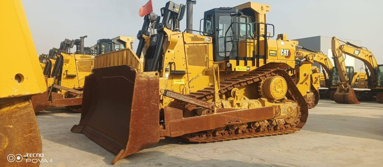 بلدوزر موديل 2023 
حجم D9 GC
تواصل واتس ***********

نص مكتوب في الصور:
- TECNO POVA 4