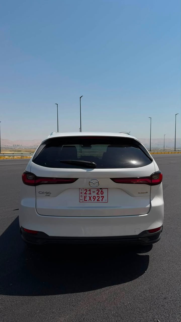 CX-90 Preferred Plus 2024 مازدا
الموديل: 2024
Preferred Plus :الفئة
المحرك: 3.3 لتر تيربو، 6 سلندر خطي
القوة: 280 حصان
العزم: 332 رطل-قدم
M-Hybrid Boost 48V :النظام الهجين
الجير: أوتوماتيك 8 سرعات
الدفع: رباعي AWD
عدد الصفوف: 3 صفوف عدد الركاب: حتى 8 ركاب
المواصفات:
فتحة سقف بانوراما
مقاعد جلد
مقاعد أمامية كهربائية ومدفأة
شاشة وسطية
Apple CarPlay Android Auto
كاميرا
حساسات
أنظمة أمان ومساعدة للسائق
داخلية فخمة وواسعة
تصميم عملي ومناسب للعائلة
استهلاك الوقود:
24 مدينة
28 طريق
MPG مجمع 25
حالة السيارة:
كلين تايتل
بدون حادث
بدون صبغ
سيارة نظيفة جداً
مكان السيارة: كلار
الرقم: كاتي، وتترقم شمالي 

ر. م ***********
سعر 247 و بي مجال بسيط
