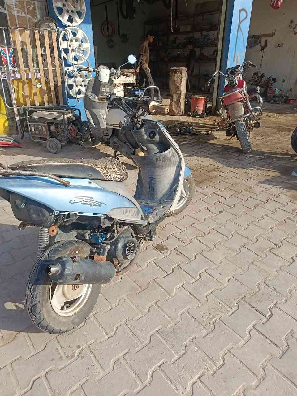 السلام عليكم دراجه ماكس منغولي دراجه مال لعب دراجه مفتوحه  دراجه كهربائيات حجازه كلها سعر الدراجه 350 وبيها مجال للشره***********
