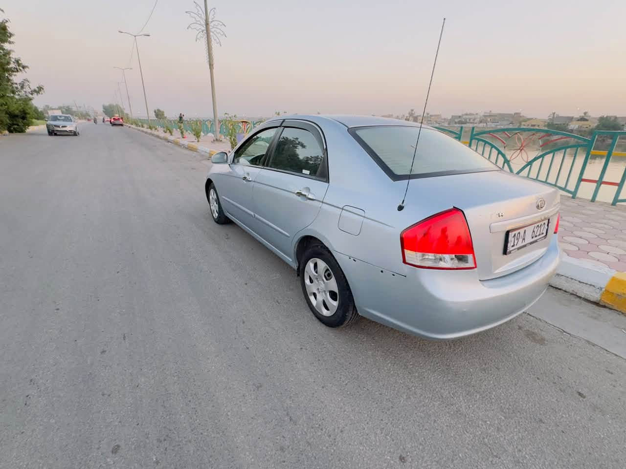 السلام عليكم للبيع كيا سبكترا وراد امريكي حادثها جاملغ خلفي
موديل2007
بيها رشات صبغ اثر جراد اقل الحزام ابيع صبغ حزام السياره جاهزه من كلشي كير محرك 2000 كفاله حداديه جديده تبريد ثلج حجر البيئة موجود  سياره كلش نظيفه 
ماشيه 200
السعر 76وبيها مجال قليل

للاستفسار
***********
عنوان كربلاء الهندية
