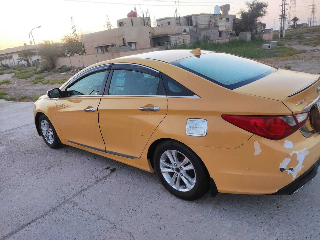 سوناتا موديل 12 امريكي مكينه كير تبريد حدادية كله نضيف مكانه الشطرة  راعيه الشرعي بشطره مصفرة هي وغرامات خط وبحث جوال 
ضربته جاملك امامي معابره خفيفه والباقي كله ليبل واحد من البنيد للدعاميه الوره كله ليبل واحد سعره 88 بيه مجال بسيط ***********
