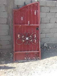 باب سلايت • عرض ٣م • ارتفاع ٢م