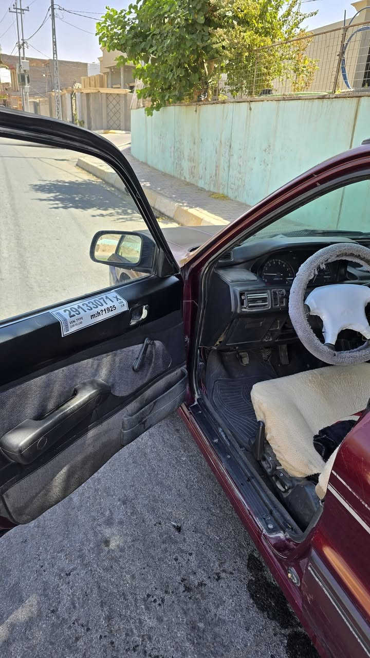 ميتسوبيشي كلن ٩٢
محرك سوناتا ١٨ 

كابونة بانزين 

تبريد ثلج شرط 🥶 

تنتنة 

تايرات جديدة 

كير عادي 

سيارة باسمي رقم ديالى سنوية ل ٢٨ وكالة او تحويل 
سعرها ٣٧ وبيها مجال

مكانها ديالى جلولاء
رقمي ***********

