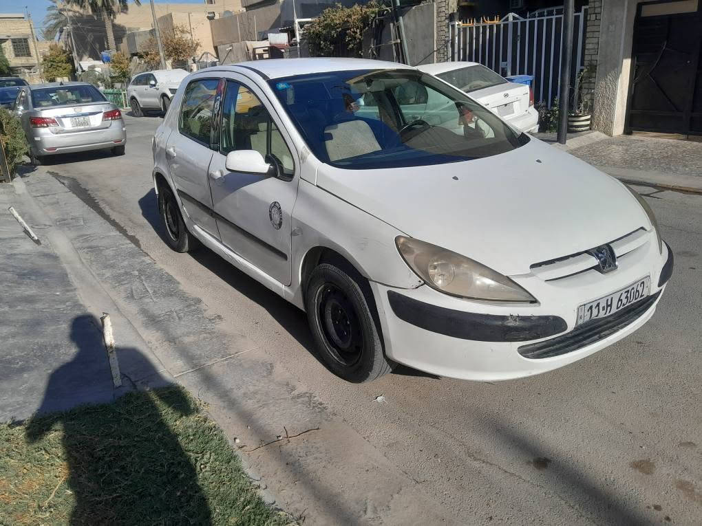 بيجو 307اوتماتيك موديل 2005 السعر 40 مكان السياره بغداد حي الجهاد للتوصل (***********) بغداد, العراق

