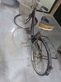دراجة • متروك شهرين
