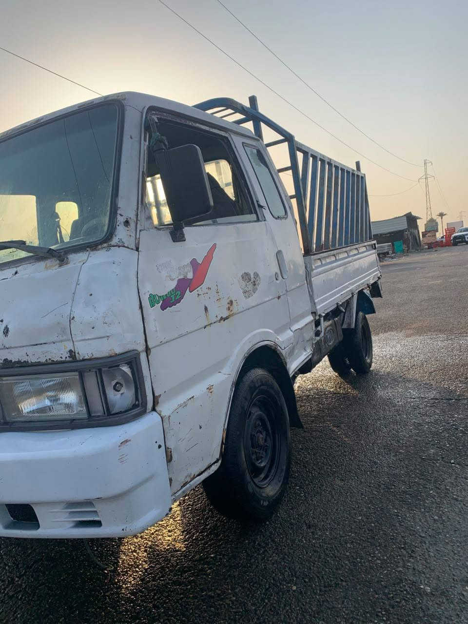 كيه بنكو موديل 95مكفوله كير ومحرك تايرات جديد رقم انكليزي وشرط تحويل ثاني يوم السعر 45 وبيه مجال لتفاوض رقم الهاتف ***********
