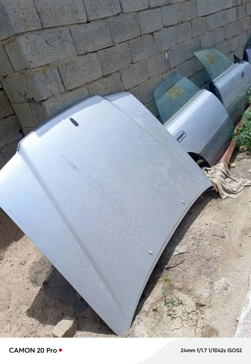 سلام عليكم 4 بوب وزوج جاملغ وبنيد ومري زوج راس ثور فلات بس البونيد بيه جراد ولباقي نضاف البوب قفاله يدات موطور جام وجام بيهن قيم مكان ذي قار الشطره ***********

نص مكتوب في الصور:
- CAMON 20 Pro • 24mm f/1.7 1/391s ISO50
- CAMON 20 Pro 24mm f/1.7 1/598s ISO52
- CAMON 20 Pro
- 24mm f/1.7 1/559s ISO50
- CAMON 20 Pro 24mm f/1.7 1/1042s ISO52